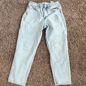 Hollister Light Blue High-Rise Women’s Jeans